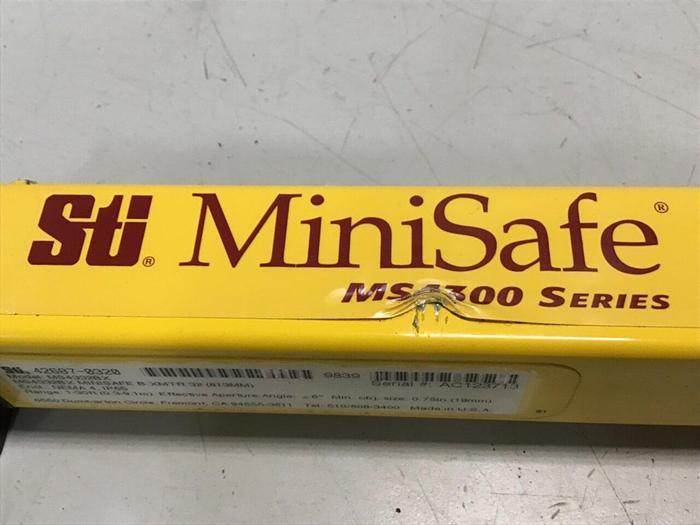 Used STI Light Curtain Transmitter MS4332BX #139915