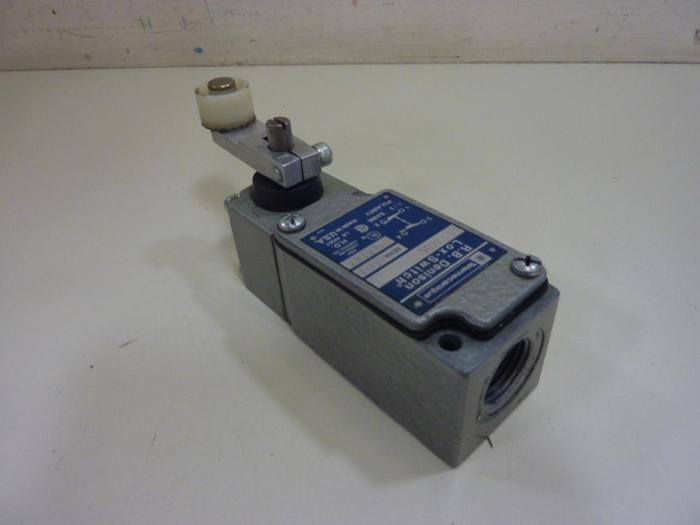 Used TELEMECANIQUE Lox-Switch C2JK05 #65238