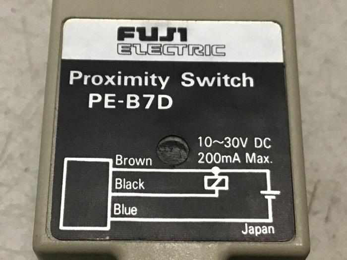 Used FUJI ELECTRIC Proximity Switch PE-B7D #128281