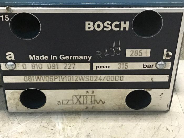 Used BOSCH Directional Valve 0 810 091 227 Used