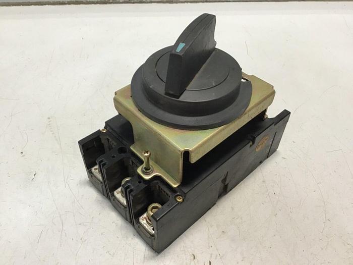 Used FUJI ELECTRIC 225 Amp Breaker EA203A-225A #135281