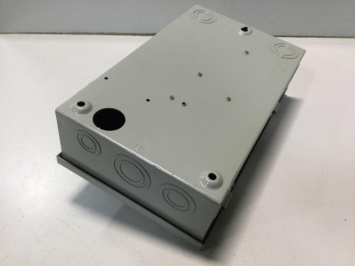 Used GENERAL ELECTRIC / GE 60 Amp Safety Disconnect Switch TG4322 #96310