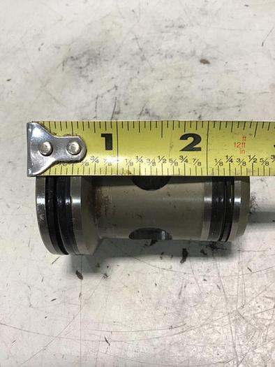 Used VICKERS Cartridge Valve Insert 25-D10-30 USed