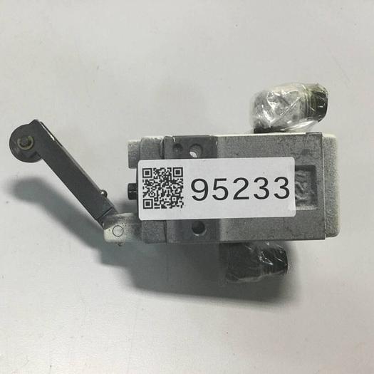 Used TOKIMEC Valve DT20S-3-2A-L-11-S3 #95233