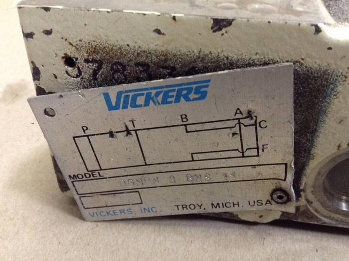 Used VICKERS Valve DGMPN3BNS11 #67793