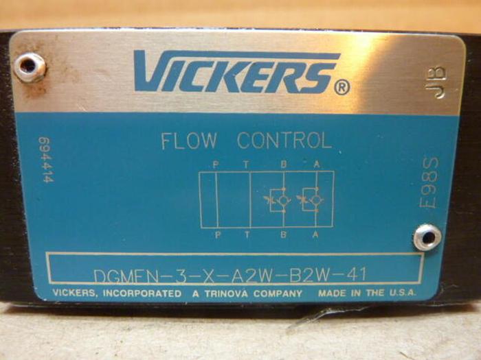 Used VICKERS Flow Control Valve DGMEN3XA2WB2W41 #37371