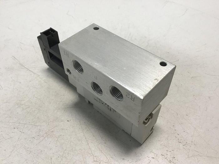 Used KOGANEI Solenoid Valve F15T0G-PL3 #120874