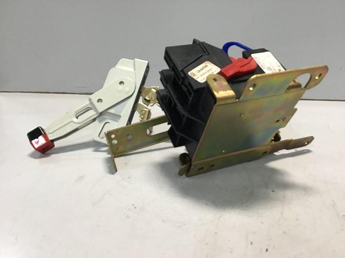 Used SQUARE D 30 Amp Disconnect Switch LR44199 #130757