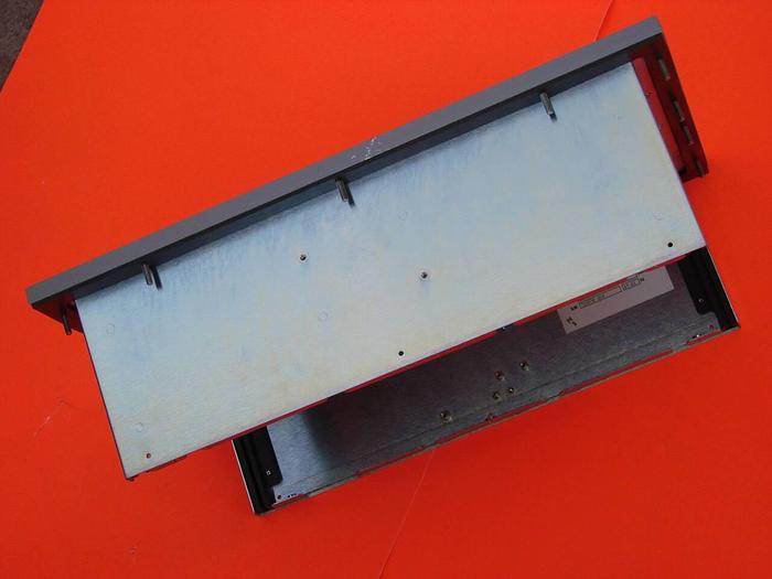 Used XYCOM Operator Workstation 9987 #8132