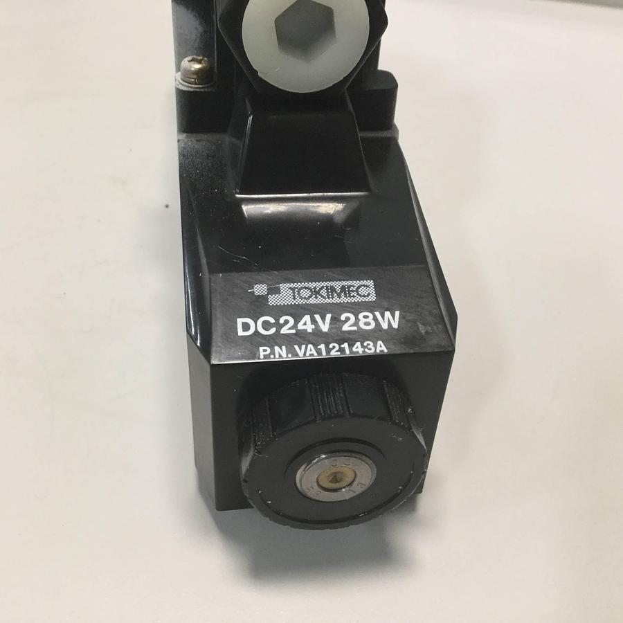 Used VICKERS Directional Control Valve DG4V36CMP7H750 USED