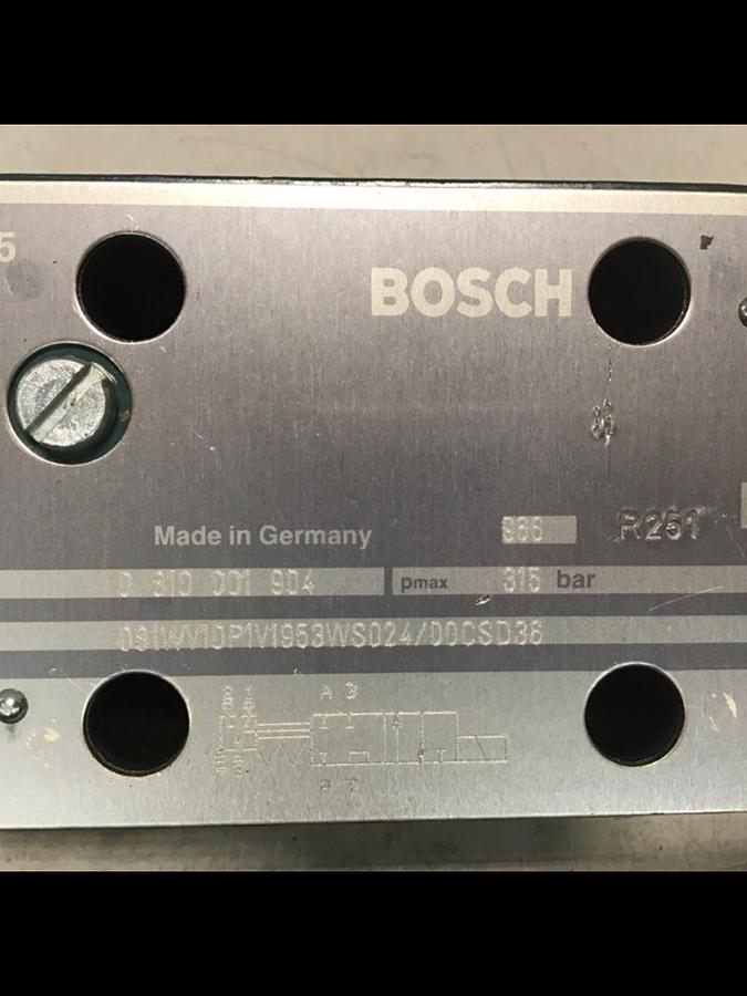 Used BOSCH Valve 0 810 001 904 #137483