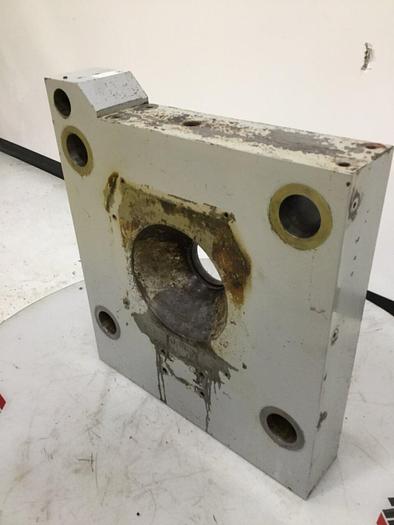 Used VAN DORN Stationary Platen 313583 Used