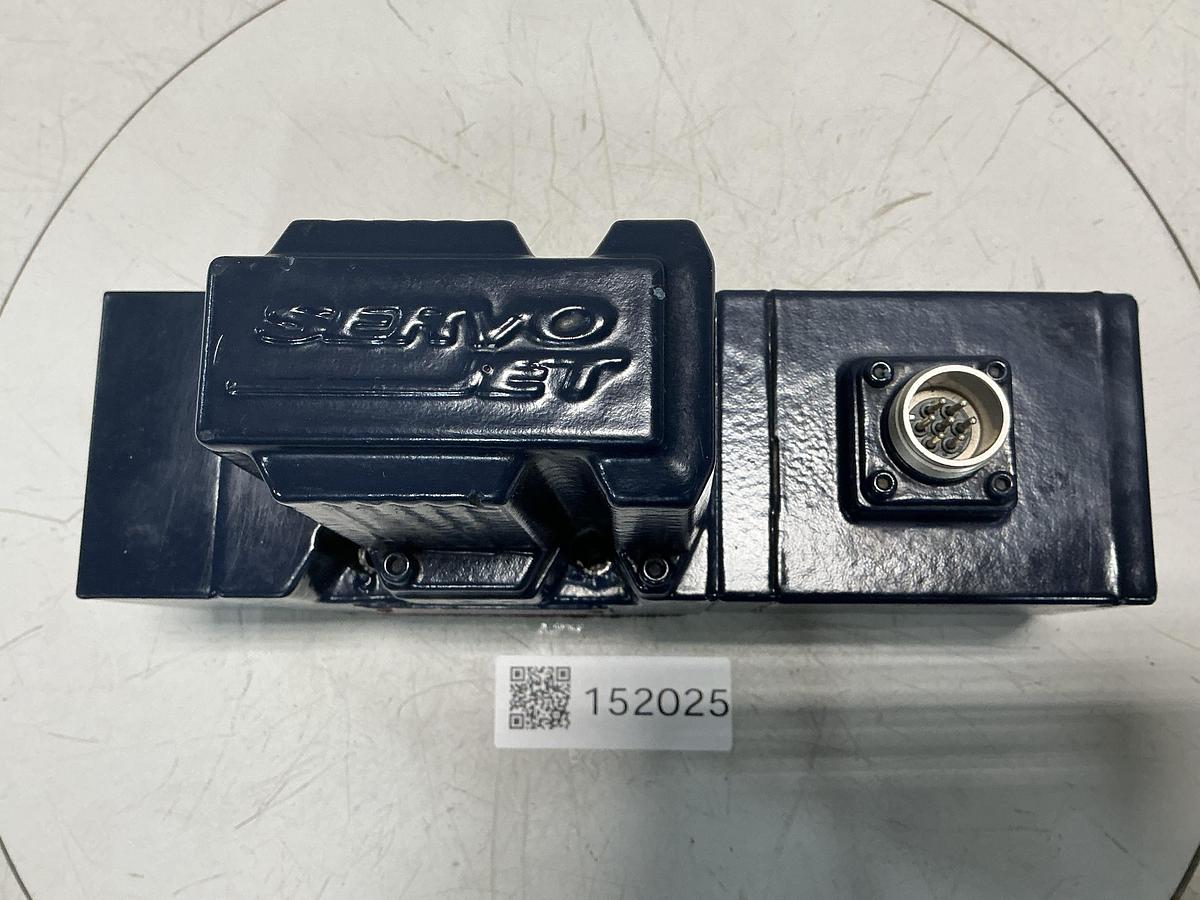 Used MOOG D661Z4047B