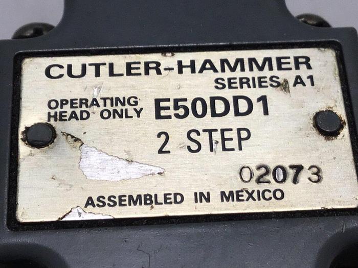 Used CUTLER HAMMER Limit Switch E50ST #122000