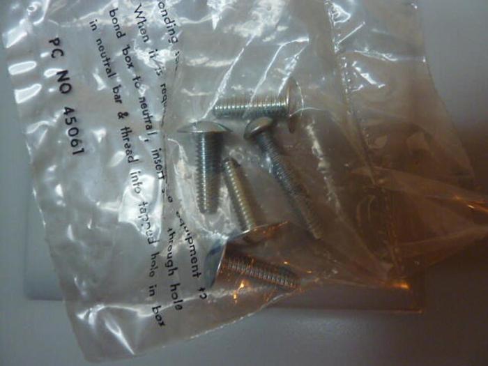 Used ITE SIEMENS Pushmatic Load Center 736754 #28656