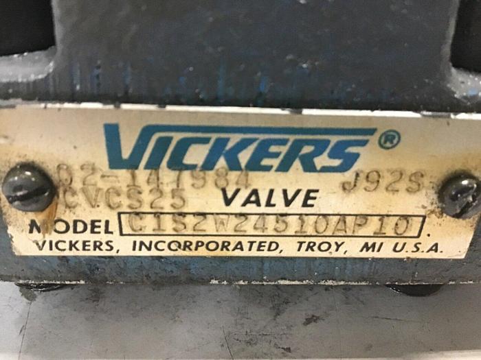 Used VICKERS Valves DG4V-3-2AL-M-U-HL7-60 #142441