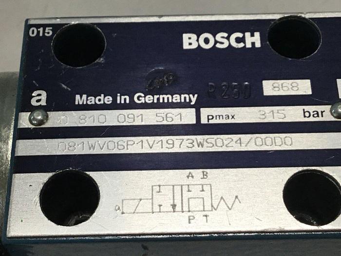 Used BOSCH Servo Valve 0 810 091 561 USED