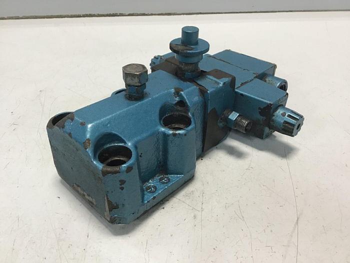 Used VICKERS Valve R6V3YH60X2406 N #140549