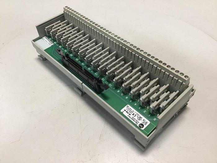 Used ALLEN BRADLEY Interface Module 1492-IFM40F-F24-2 SER A #115199