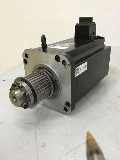 Used SANYO DENKI Servo Motor P60B18750LXF24 Used