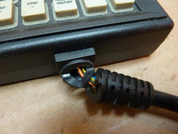 Used QUANTUM Teach Pendant 80NLL80 R2-H-ES VENTURE Used