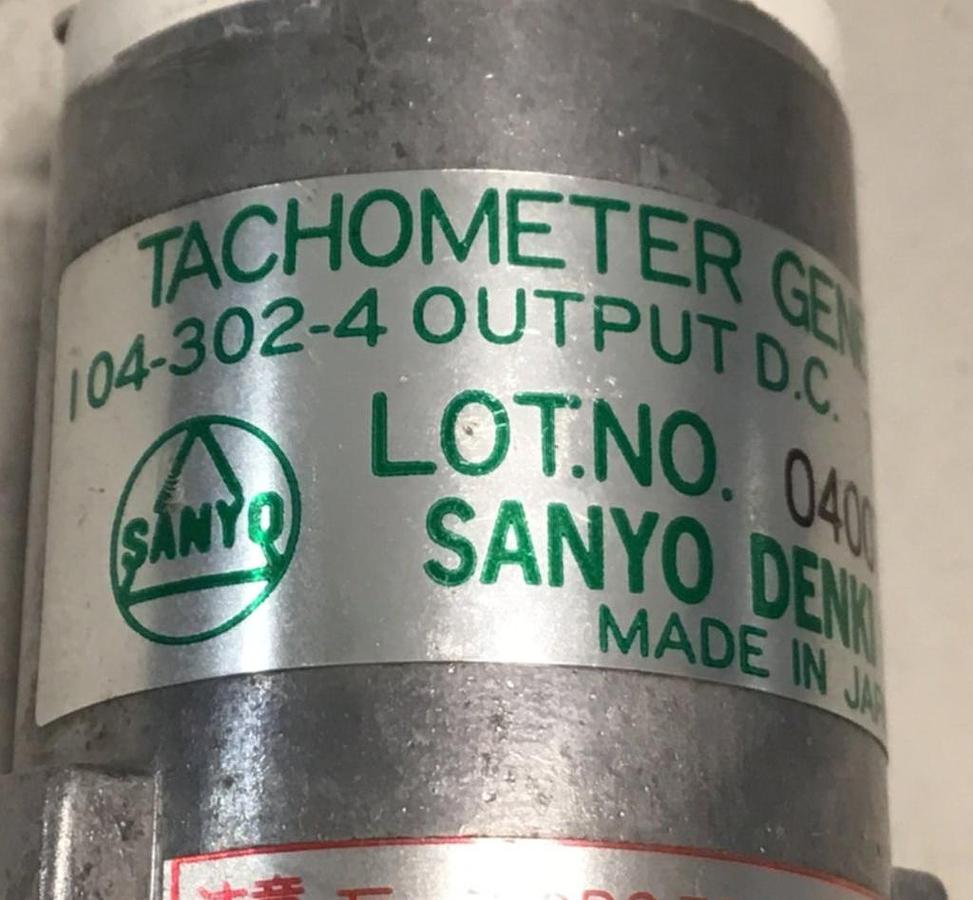 Used SANYO DENKI Tachometer Generator 104-302-4 USED 
