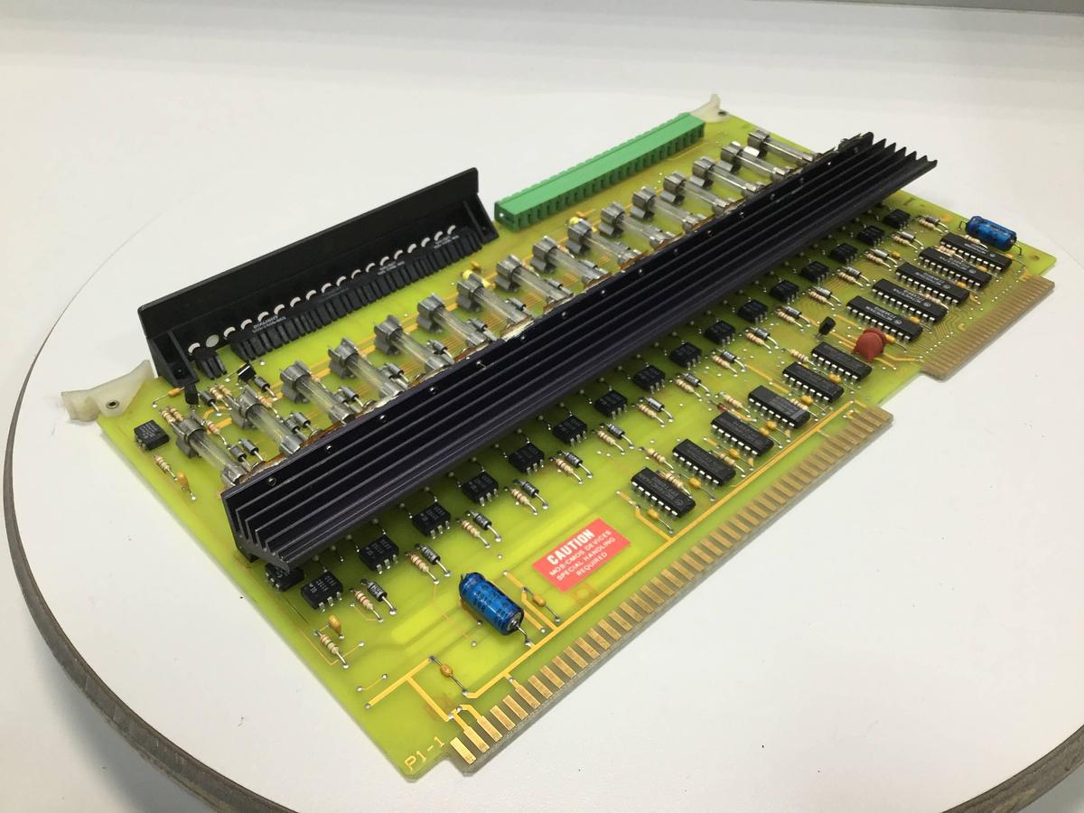 Used CINCINNATI MILACRON I/O Board 3-531-4479A Used