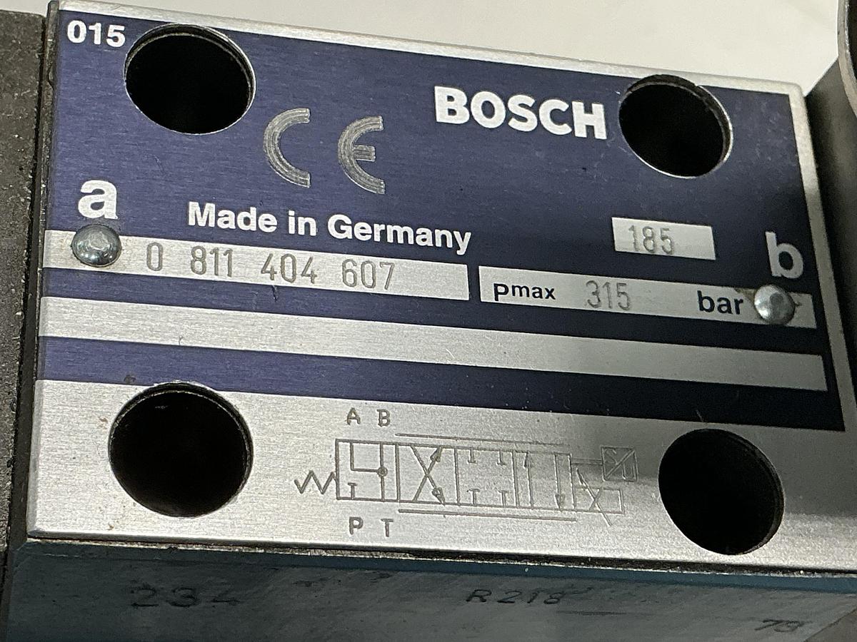 Used BOSCH 0 811 404 607