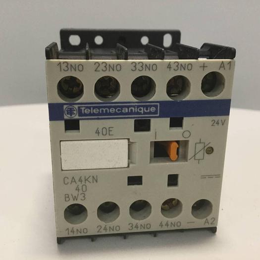 Used TELEMECANIQUE Control Relay CA4KN40BW3 #94200
