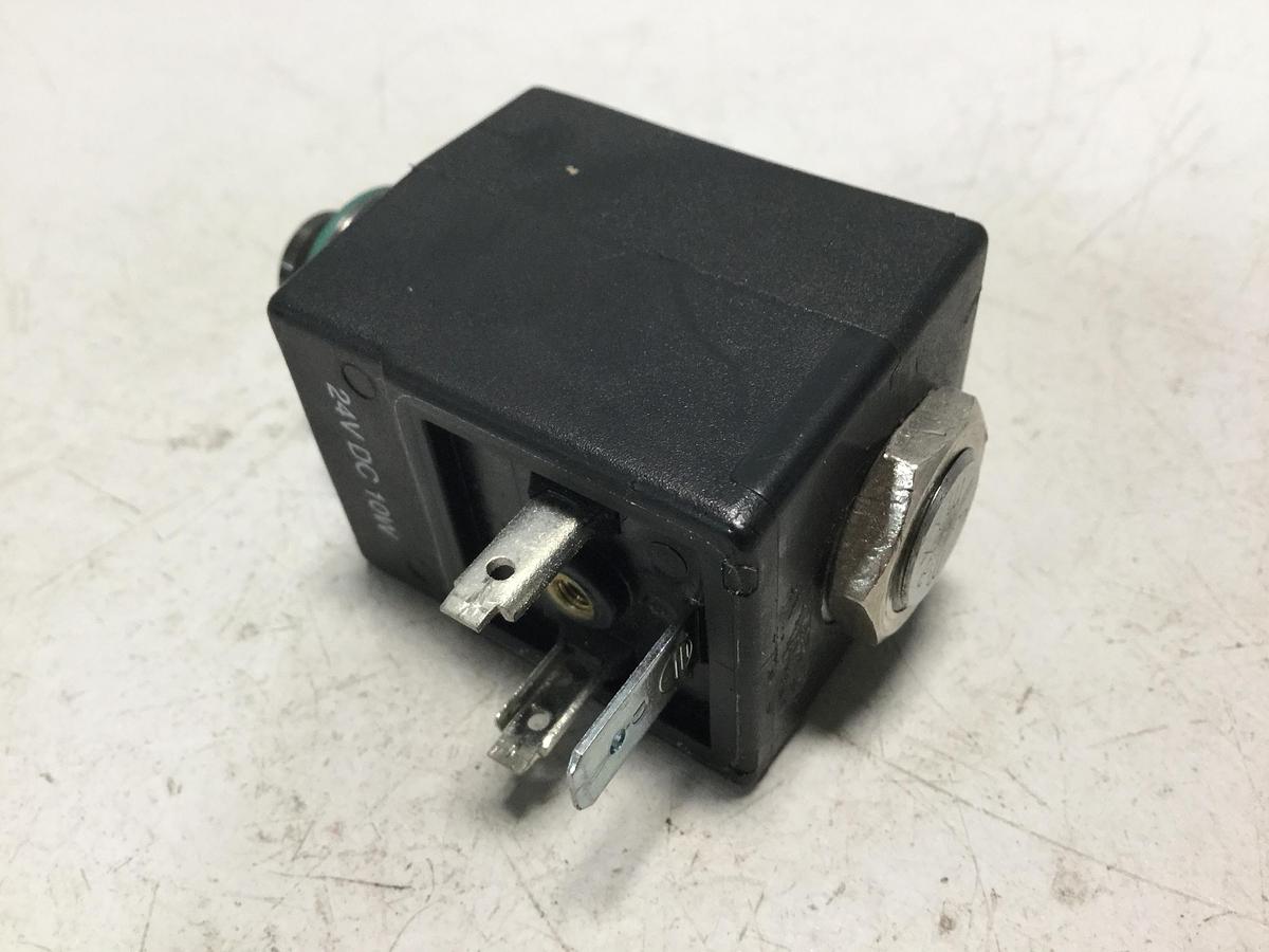 Used INFICON Solenoid Valve VAM005-X LI-9496 BALZERS USED
