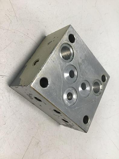 Used DAMAN MANIFOLDS Valve Manifold C02428REV0 #115872