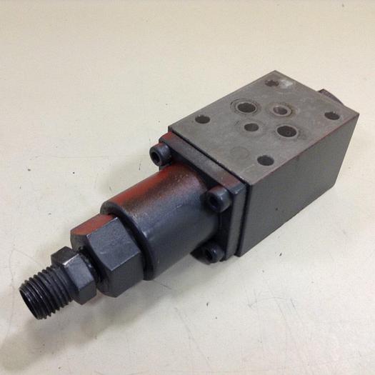 Used UCHIDA Directional Valve VUP072/0 #82389