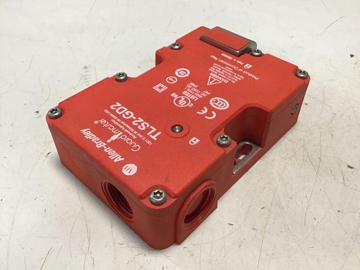 Used ALLEN BRADLEY Safety Switch TLS2-GD2 #133700