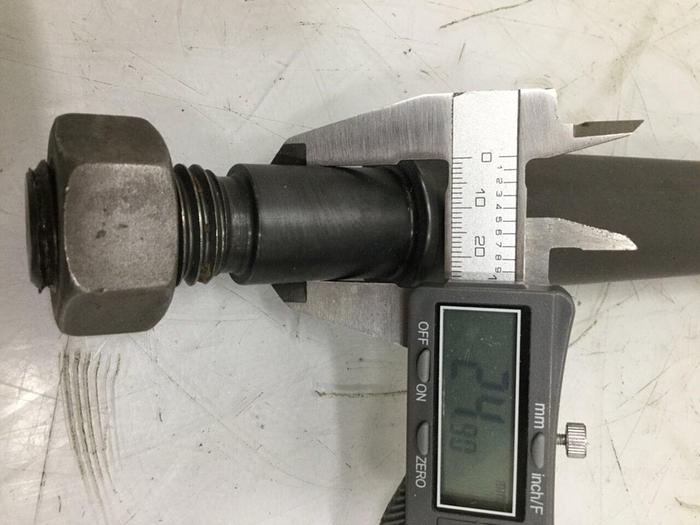 Used CINCINNATI MILACRON Rear Platen Guide Rod 5067882 #109831