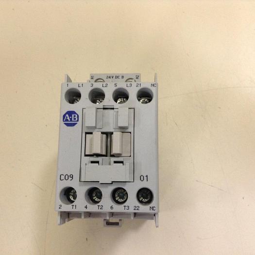 Used ALLEN BRADLEY Contactor 100-C09D.01 SER A #78422