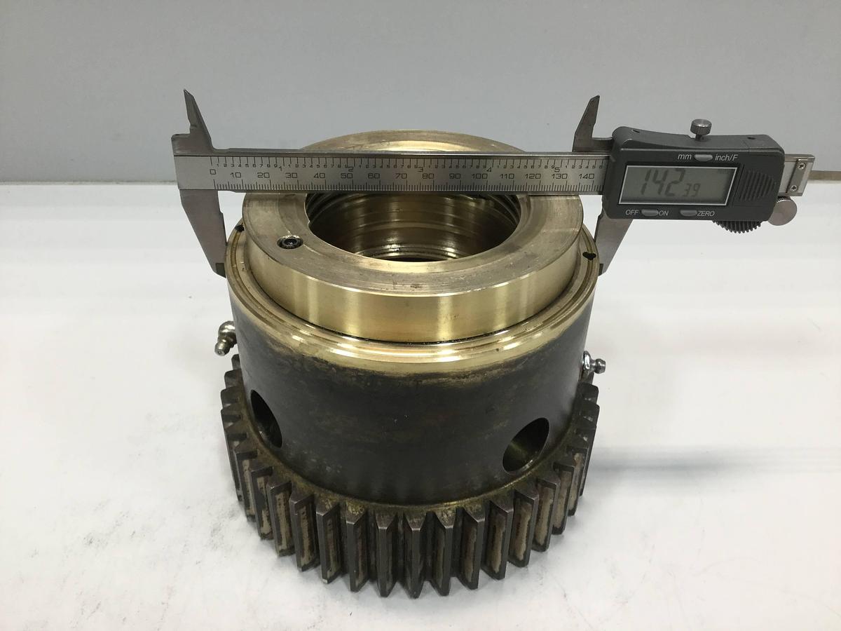 Used HUSKY Die Used Height / Adjustable Tie Bar Nut G160 RS/42/42/A / TBN #97276