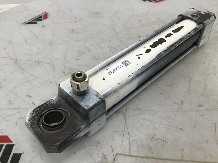 Used ENGEL Injection Sled Cylinder ES700/200 / C #132600