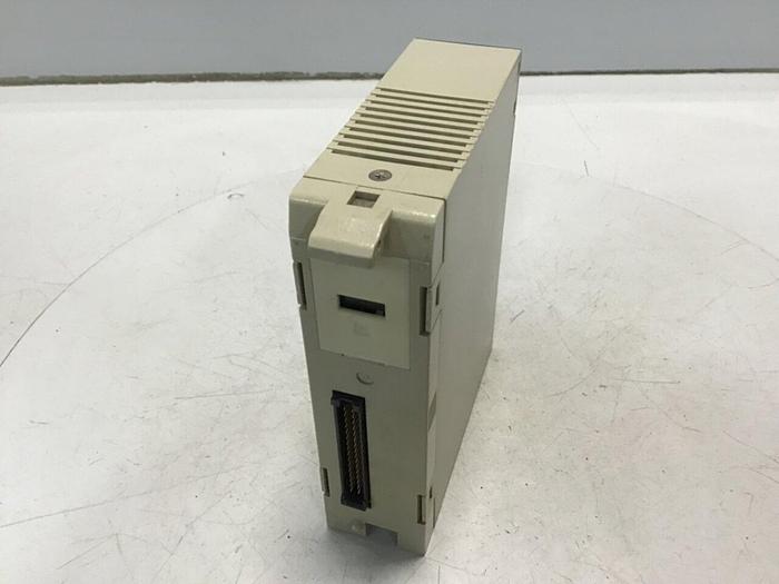 Used OMRON Output Module C200H-OC225 #122629