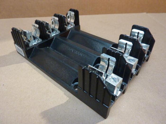 Used BUSSMANN 30 Amp Fuse Holder H60030-3C #33184