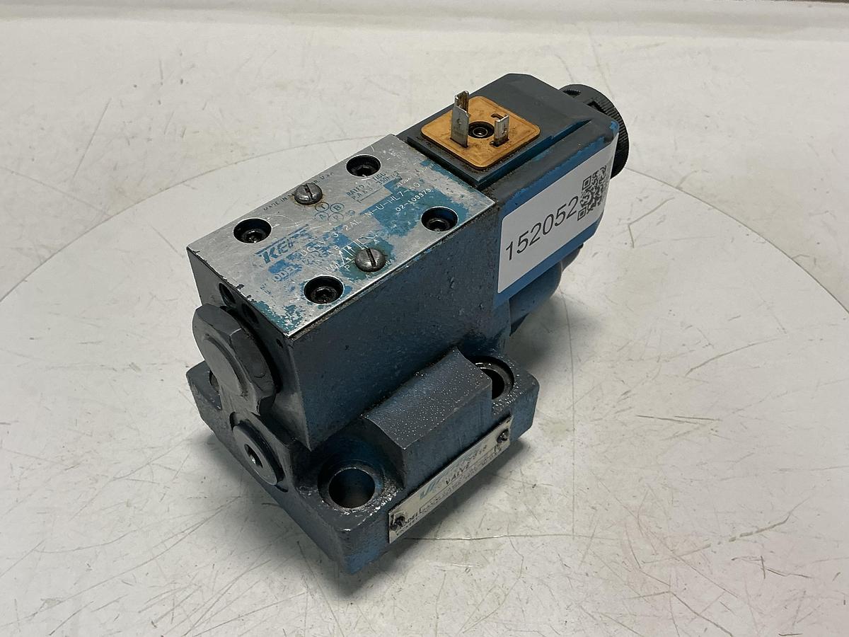 Used VICKERS DG4V-3-2AL-M-U-HL7-60