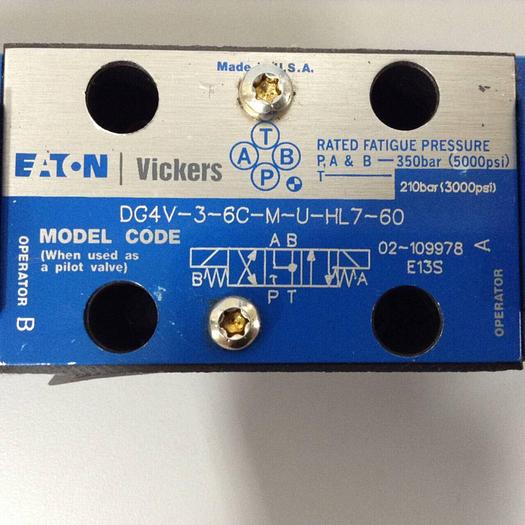 Used VICKERS Directional Valve DG4V-3-6C-M-U-HL7-60 Used