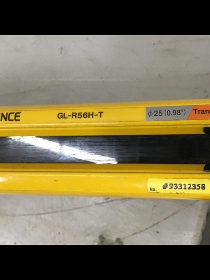 Used KEYENCE CORP Light Curtain GL-R56H-T #140911