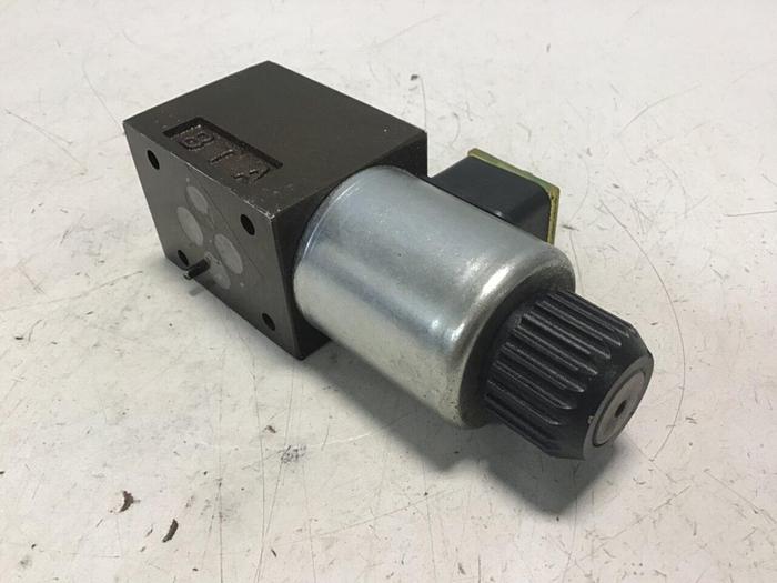 Used BOSCH Valve 9810231438 081WV06P1V1012WS024/00D51 #137416