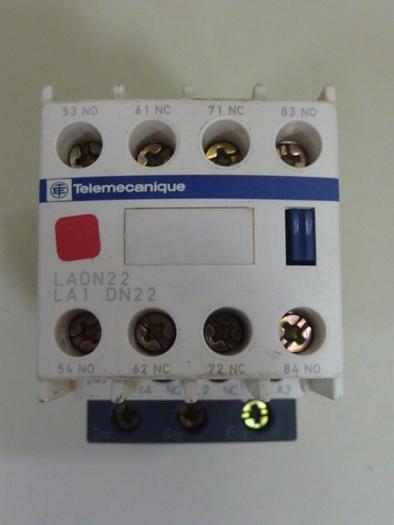 Used TELEMECANIQUE Contactor LC1D09REQ3826G15 #66598