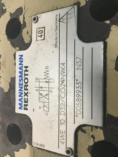 Used REXROTH Valve 4WE10D32/CG24N9K4 #114915