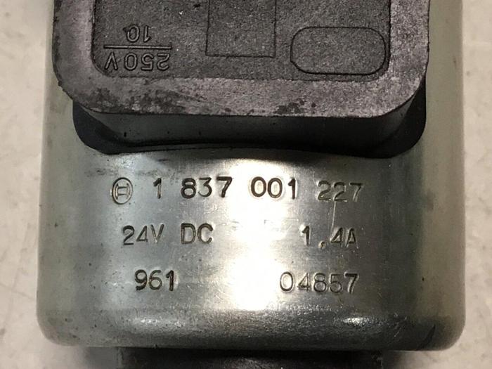 Used BOSCH Valve 081WV16P1V3010FPTWS024/00D51 Used