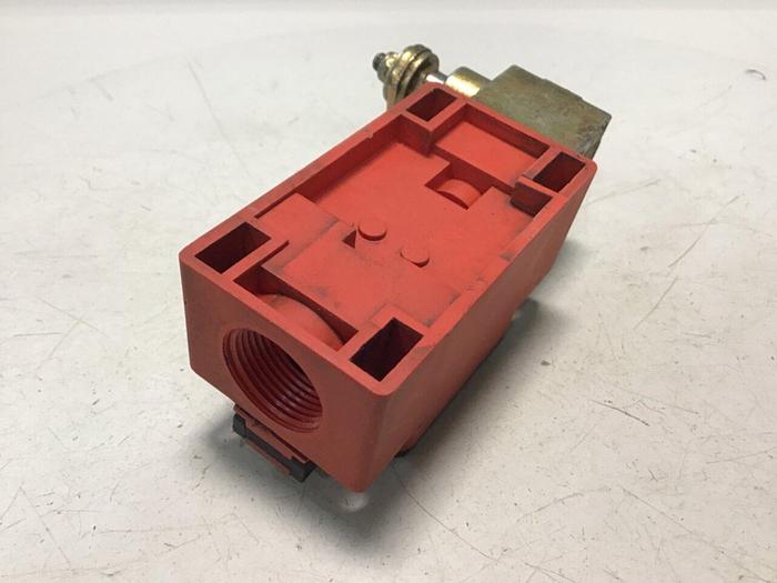 Used BERNSTEIN Limit Switch ENK-UV1Z AHS Used