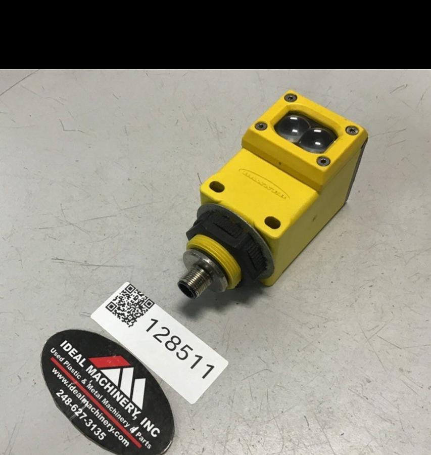 Used BANNER ENGINEERING Photoelectric Sensor Q45BB6DXQ5 USED