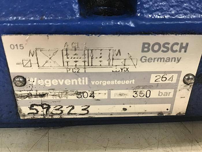 Used BOSCH Servo Valve 0 811 404 304 Used #143430