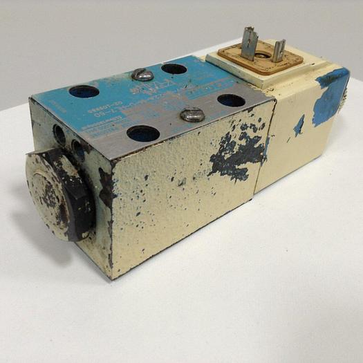 Used VICKERS Directional Hydraulic Valve DG4V322AMUHL760 Used